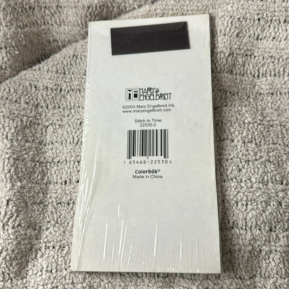 NIP Mary Engelbreit Magnetic Note pad- “A Stitch in Time Saves Nine” Lined